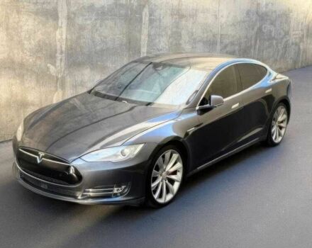 Чорний Тесла Модель С, об'ємом двигуна 0 л та пробігом 120 тис. км за 10000 $, фото 1 на Automoto.ua