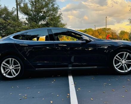 Черный Тесла Модель С, объемом двигателя 0 л и пробегом 75 тыс. км за 7000 $, фото 6 на Automoto.ua