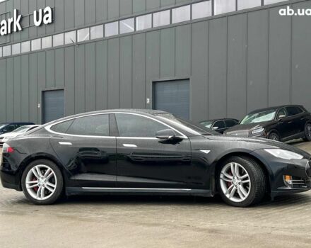 Черный Тесла Модель С, объемом двигателя 0 л и пробегом 150 тыс. км за 14990 $, фото 9 на Automoto.ua