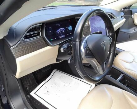 Черный Тесла Модель С, объемом двигателя 4.8 л и пробегом 79 тыс. км за 9700 $, фото 8 на Automoto.ua