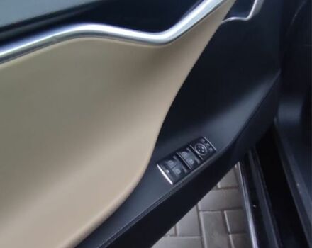 Черный Тесла Модель С, объемом двигателя 0 л и пробегом 190 тыс. км за 281 $, фото 16 на Automoto.ua