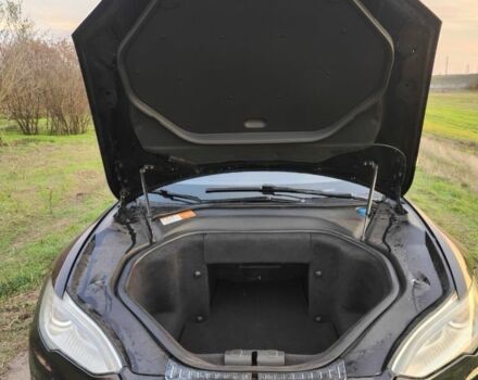 Чорний Тесла Модель С, об'ємом двигуна 0 л та пробігом 162 тис. км за 9500 $, фото 5 на Automoto.ua