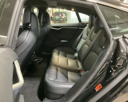 Черный Тесла Модель С, объемом двигателя 0 л и пробегом 142 тыс. км за 17500 $, фото 17 на Automoto.ua