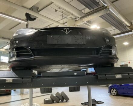 Черный Тесла Модель С, объемом двигателя 0 л и пробегом 142 тыс. км за 17500 $, фото 9 на Automoto.ua
