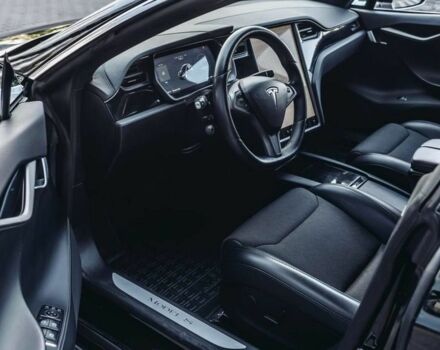 Чорний Тесла Модель С, об'ємом двигуна 0 л та пробігом 48 тис. км за 22000 $, фото 5 на Automoto.ua