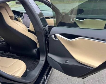 Черный Тесла Модель С, объемом двигателя 0 л и пробегом 89 тыс. км за 11800 $, фото 19 на Automoto.ua