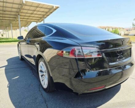 Чорний Тесла Модель С, об'ємом двигуна 0 л та пробігом 38 тис. км за 12000 $, фото 5 на Automoto.ua