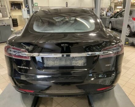 Черный Тесла Модель С, объемом двигателя 0 л и пробегом 142 тыс. км за 17500 $, фото 7 на Automoto.ua
