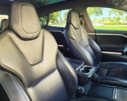 Чорний Тесла Модель С, об'ємом двигуна 0 л та пробігом 38 тис. км за 12000 $, фото 10 на Automoto.ua