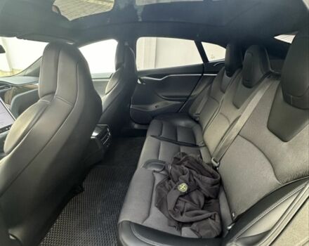 Черный Тесла Модель С, объемом двигателя 0 л и пробегом 120 тыс. км за 18900 $, фото 12 на Automoto.ua
