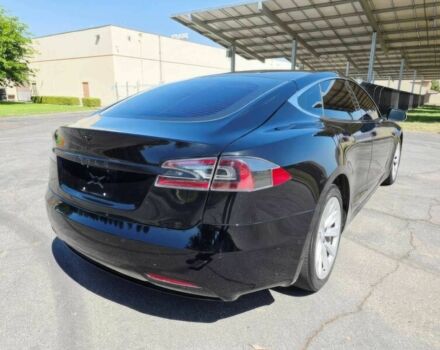 Чорний Тесла Модель С, об'ємом двигуна 0 л та пробігом 38 тис. км за 12000 $, фото 7 на Automoto.ua