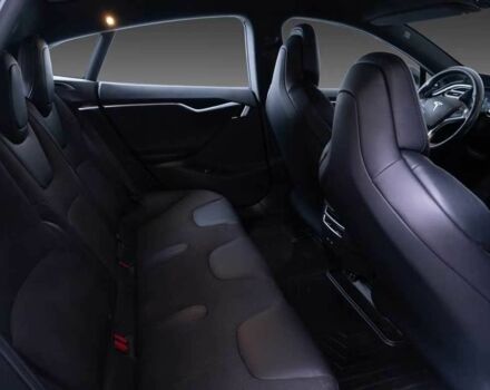 Черный Тесла Модель С, объемом двигателя 0 л и пробегом 78 тыс. км за 22900 $, фото 5 на Automoto.ua