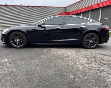 Черный Тесла Модель С, объемом двигателя 0 л и пробегом 89 тыс. км за 11800 $, фото 3 на Automoto.ua