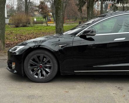 Чорний Тесла Модель С, об'ємом двигуна 0 л та пробігом 64 тис. км за 21490 $, фото 10 на Automoto.ua