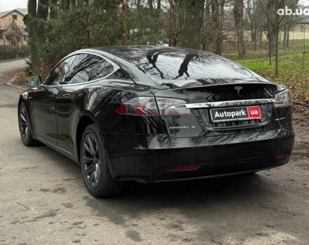 Чорний Тесла Модель С, об'ємом двигуна 0 л та пробігом 64 тис. км за 21490 $, фото 8 на Automoto.ua