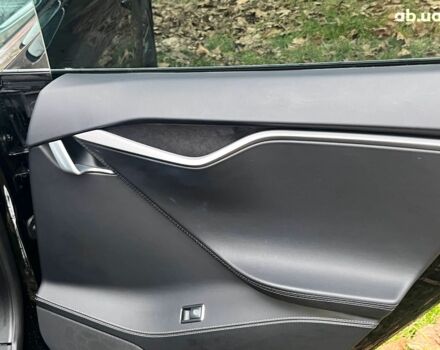 Черный Тесла Модель С, объемом двигателя 0 л и пробегом 148 тыс. км за 28990 $, фото 27 на Automoto.ua