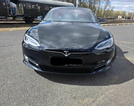 Чорний Тесла Модель С, об'ємом двигуна 0 л та пробігом 123 тис. км за 12347 $, фото 1 на Automoto.ua