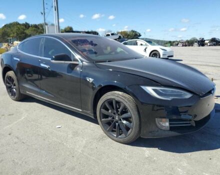 Черный Тесла Модель С, объемом двигателя 0 л и пробегом 148 тыс. км за 9900 $, фото 3 на Automoto.ua