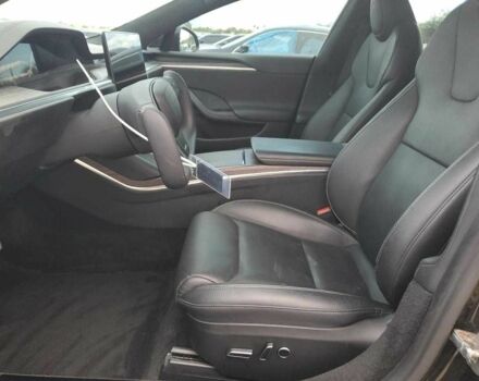 Черный Тесла Модель С, объемом двигателя 0 л и пробегом 67 тыс. км за 9100 $, фото 6 на Automoto.ua