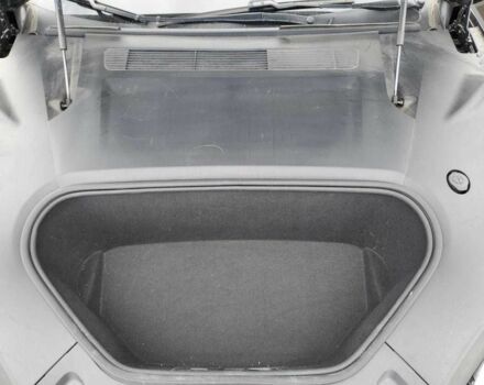 Черный Тесла Модель С, объемом двигателя 0 л и пробегом 67 тыс. км за 9100 $, фото 10 на Automoto.ua