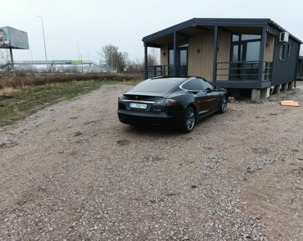 Черный Тесла Модель С, объемом двигателя 0 л и пробегом 110 тыс. км за 28000 $, фото 3 на Automoto.ua