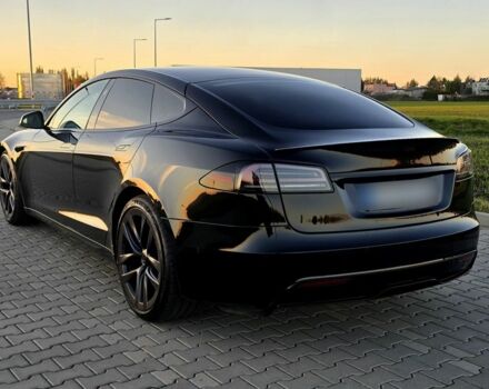 Черный Тесла Модель С, объемом двигателя 0 л и пробегом 56 тыс. км за 15000 $, фото 5 на Automoto.ua