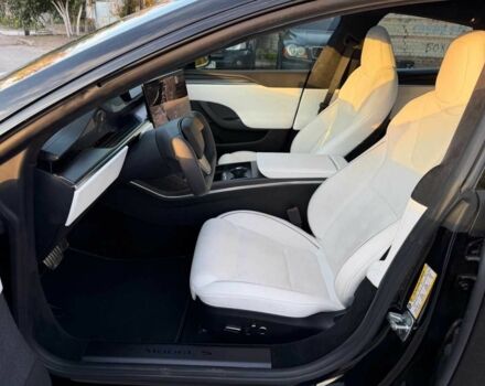 Тесла Модель С 2024 у Запоріжжя на Automoto.ua Чорний Тесла Модель С, об'ємом двигуна 0 л та пробігом 16 тис. км за 84000 $, фото 7 на Automoto.ua