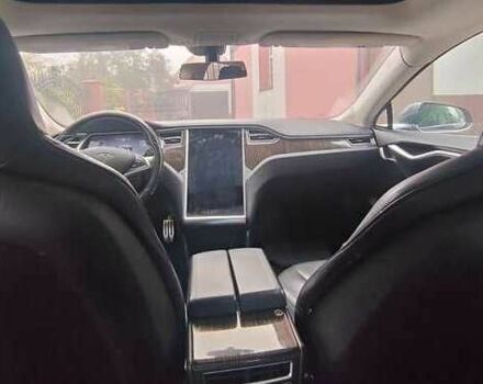 Тесла Модель С 2013 в Киеве на Automoto.ua Черный Тесла Модель С, объемом двигателя 0 л и пробегом 315 тыс. км за 10200 $, фото 6 на Automoto.ua