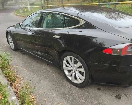 Тесла Модель С 2013 в Киеве на Automoto.ua Черный Тесла Модель С, объемом двигателя 0 л и пробегом 315 тыс. км за 10200 $, фото 3 на Automoto.ua