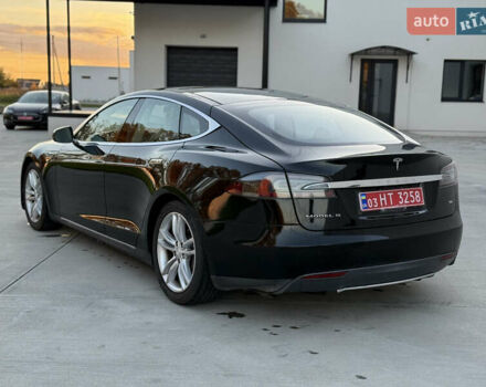 Чорний Тесла Модель С, об'ємом двигуна 0 л та пробігом 148 тис. км за 11999 $, фото 15 на Automoto.ua