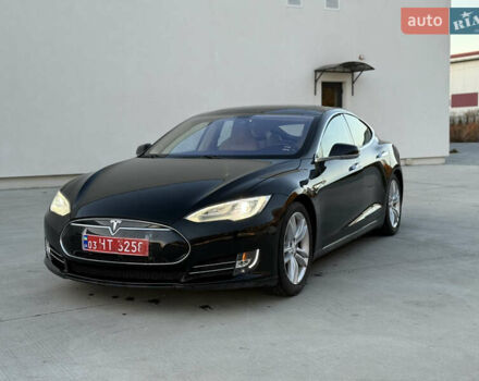 Чорний Тесла Модель С, об'ємом двигуна 0 л та пробігом 148 тис. км за 11999 $, фото 1 на Automoto.ua