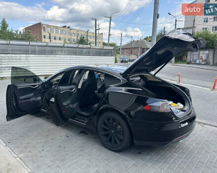 Черный Тесла Модель С, объемом двигателя 0 л и пробегом 125 тыс. км за 13300 $, фото 13 на Automoto.ua