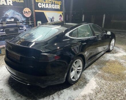 Черный Тесла Модель С, объемом двигателя 0 л и пробегом 192 тыс. км за 11700 $, фото 9 на Automoto.ua