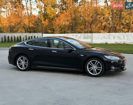 Чорний Тесла Модель С, об'ємом двигуна 0 л та пробігом 148 тис. км за 11999 $, фото 9 на Automoto.ua