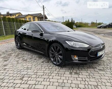 Черный Тесла Модель С, объемом двигателя 0 л и пробегом 200 тыс. км за 16799 $, фото 3 на Automoto.ua