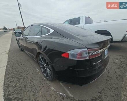 Черный Тесла Модель С, объемом двигателя 0 л и пробегом 127 тыс. км за 8000 $, фото 2 на Automoto.ua