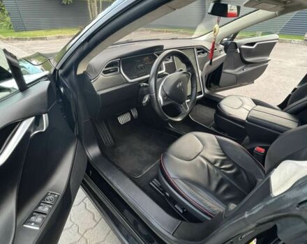 Черный Тесла Модель С, объемом двигателя 0 л и пробегом 190 тыс. км за 12999 $, фото 13 на Automoto.ua