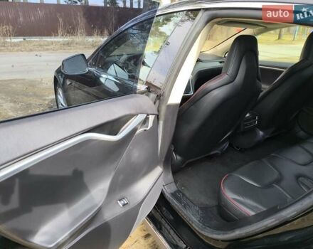 Чорний Тесла Модель С, об'ємом двигуна 0 л та пробігом 144 тис. км за 17000 $, фото 16 на Automoto.ua