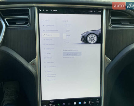 Черный Тесла Модель С, объемом двигателя 0 л и пробегом 30 тыс. км за 14800 $, фото 11 на Automoto.ua