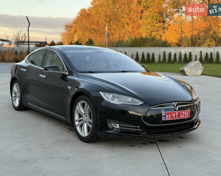 Чорний Тесла Модель С, об'ємом двигуна 0 л та пробігом 148 тис. км за 11999 $, фото 6 на Automoto.ua