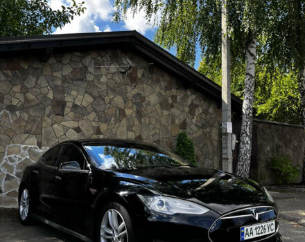 Чорний Тесла Модель С, об'ємом двигуна 0 л та пробігом 226 тис. км за 10500 $, фото 2 на Automoto.ua