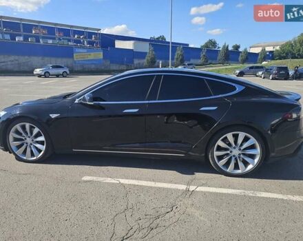 Черный Тесла Модель С, объемом двигателя 0 л и пробегом 156 тыс. км за 13500 $, фото 6 на Automoto.ua