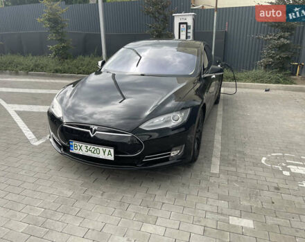 Черный Тесла Модель С, объемом двигателя 0 л и пробегом 140 тыс. км за 20000 $, фото 1 на Automoto.ua