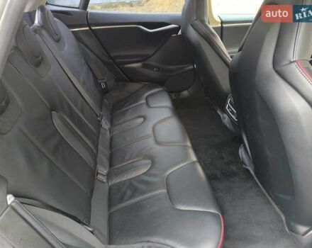 Чорний Тесла Модель С, об'ємом двигуна 0 л та пробігом 144 тис. км за 17000 $, фото 13 на Automoto.ua