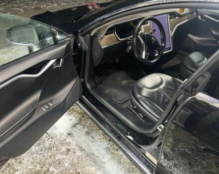 Черный Тесла Модель С, объемом двигателя 0 л и пробегом 192 тыс. км за 11700 $, фото 10 на Automoto.ua