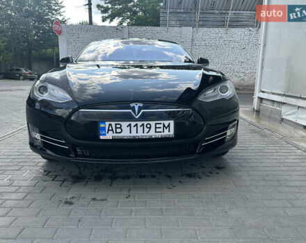 Черный Тесла Модель С, объемом двигателя 0 л и пробегом 125 тыс. км за 13300 $, фото 3 на Automoto.ua