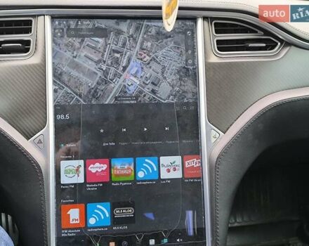 Чорний Тесла Модель С, об'ємом двигуна 0 л та пробігом 144 тис. км за 17000 $, фото 25 на Automoto.ua