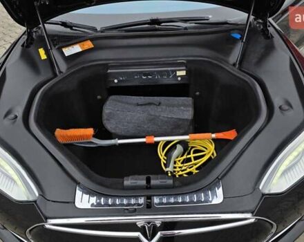 Чорний Тесла Модель С, об'ємом двигуна 0 л та пробігом 148 тис. км за 14499 $, фото 21 на Automoto.ua