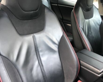 Черный Тесла Модель С, объемом двигателя 0 л и пробегом 190 тыс. км за 12999 $, фото 7 на Automoto.ua