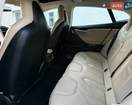 Чорний Тесла Модель С, об'ємом двигуна 0 л та пробігом 148 тис. км за 11999 $, фото 27 на Automoto.ua